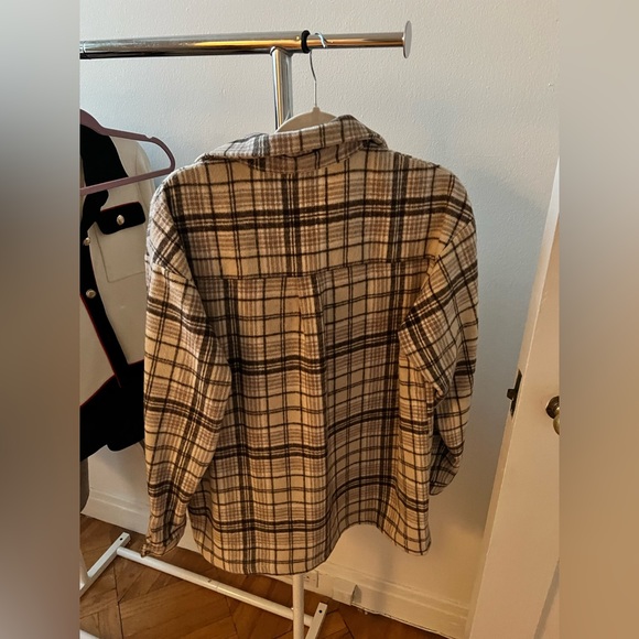 Princess Polly Top Layer - Picture 2 of 3